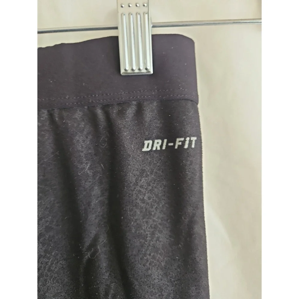 Nike pro fit